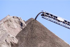 Continental launches VersaFlex single-ply conveyor belt, delivering strength, flexibility, and uptime for above-ground mining