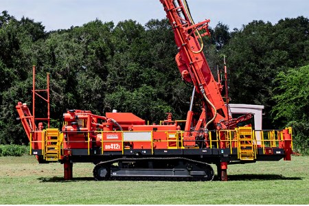 Sandvik introduces DR412i blasthole drill to Australia