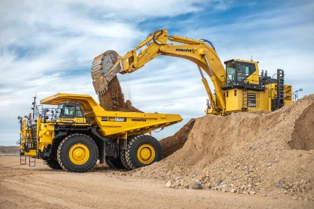 Komatsu presents its HD1500-8E0 mechanical haul truck