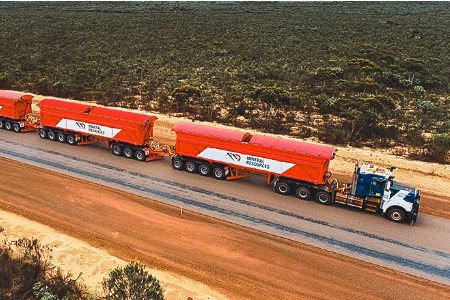 Hexagon equips the world’s first fully autonomous road trains