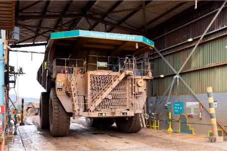 Vale advances in testing alternatives to fossil fuels for haul trucks
